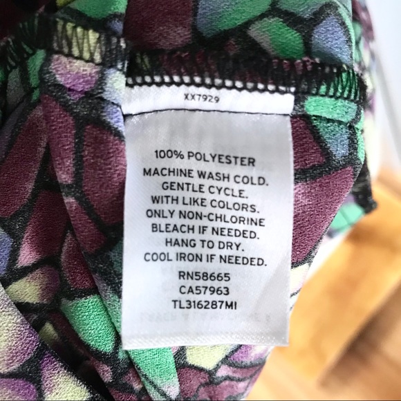 Tildon Stained Glass Crystal Printed Shift Dress - Picture 5 of 6